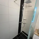 Premium 70qm 2,5 Kueche, Smart Tv, Garage, Wifi *