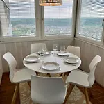 Premium 70qm 2,5 Kueche, Smart Tv, Garage, Wifi Apartament