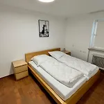 Apartament Premium 70qm 2,5 Kueche, Smart Tv, Garage, Wifi