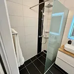 Premium 70qm 2,5 Kueche, Smart Tv, Garage, Wifi Heidenheim an der Brenz