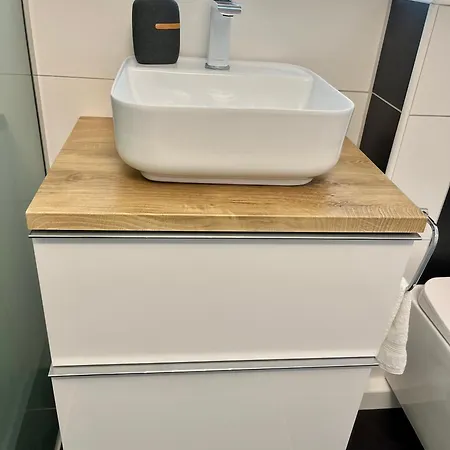 Apartment Premium 70qm 2,5 Kueche, Smart Tv, Garage, Wifi Heidenheim an der Brenz